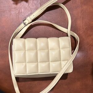 Elegant Cream Quilted Crossbody Bag